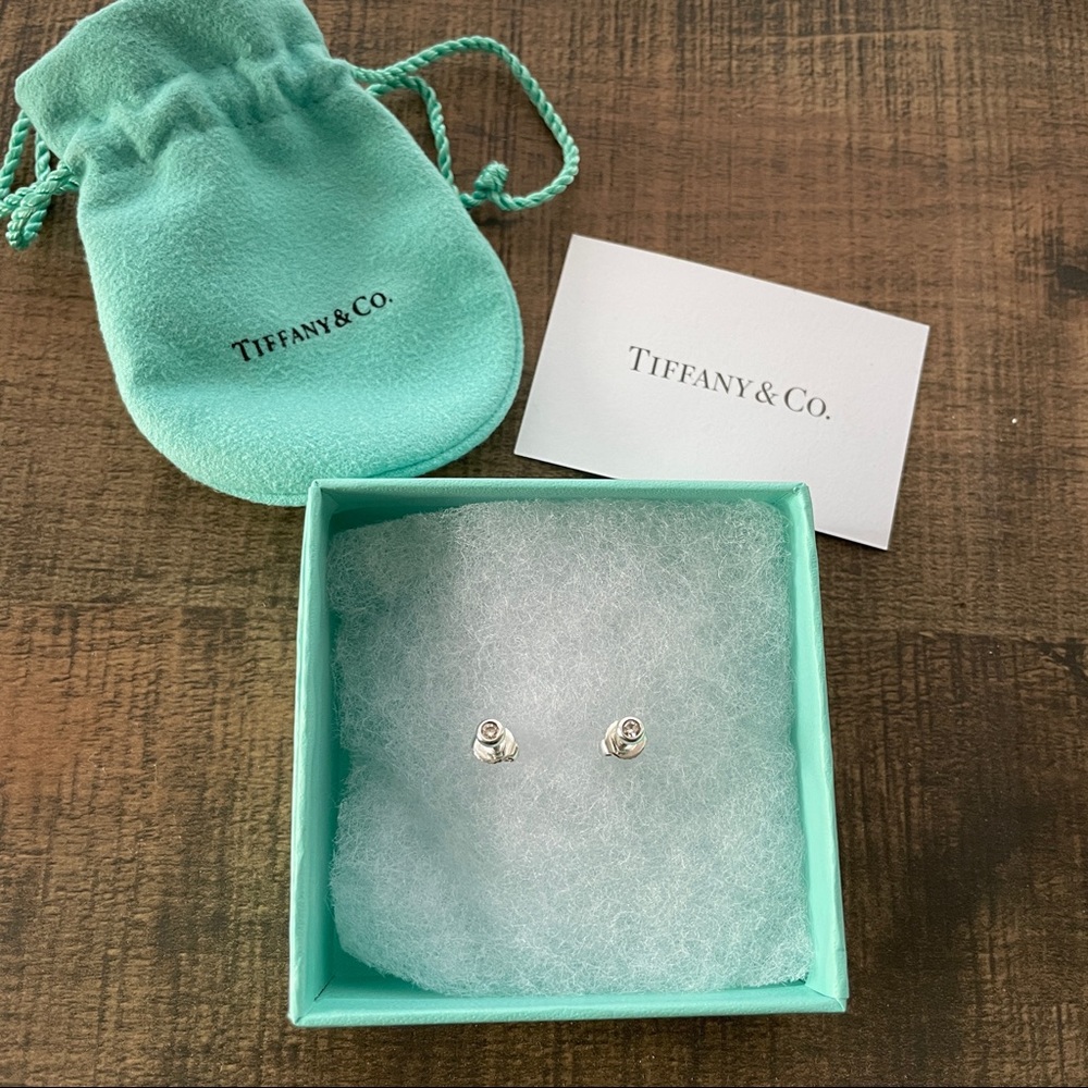 Tiffany & Co Round Diamond Stud Earrings